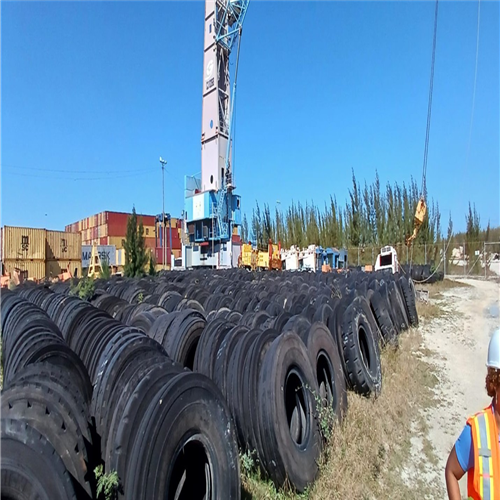 Offering 3,000 Pcs of Crane Tyre Scrap Originating from the Bahamas, Globally 