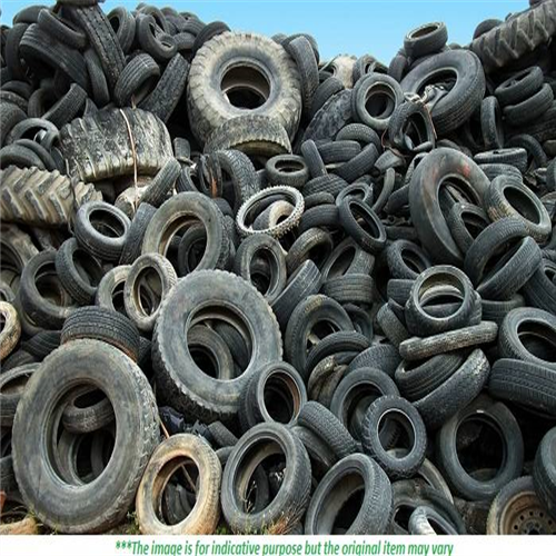 Exporting a Large Quantity of Truck Tyres Scrap