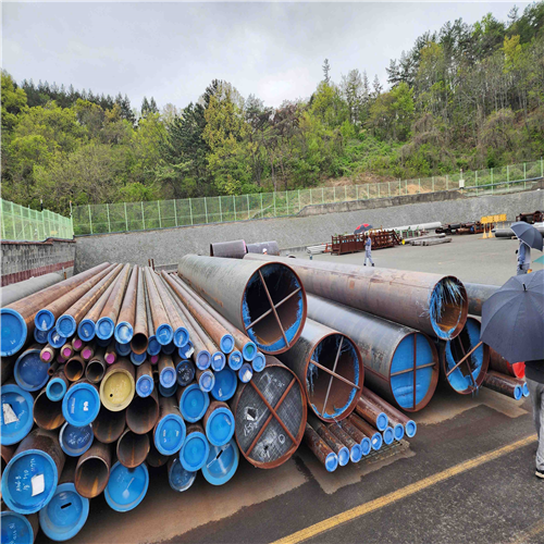 Ready to Ship " MS Seamless Pipe Scrap" in 100MT on a Regular Basis