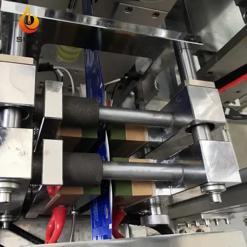 OTHER | Wet Wipes Packaging Machine 4 Side Sealing Sachet thumbnail 3