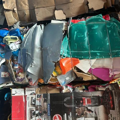 Mixed | Selling 21 MT of Mixed Rigid Plastic Scrap from Chicago to Worldwide Buyers