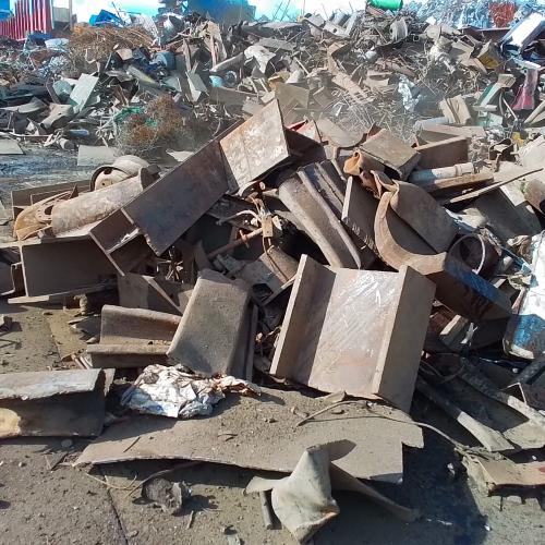 Scrap Metal | HMS 80/20 Scrap in Bulk Available from Singapore – Ready for Worldwide Delivery