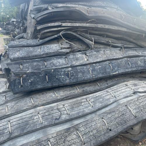 Tyres | Truck Tyre Tread Scrap