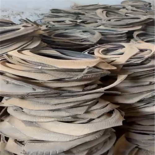 Tyres | Exporting 12 Tons of 3 Cut Tyre Scrap from Libya to Worldwide Markets
