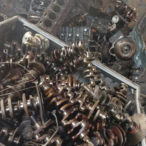 Aluminium | Aluminum blocks from dismantled car engines