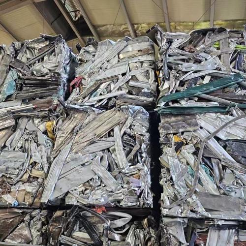 Aluminium | Aluminum 6063 Extrusion Scrap 23 Tons per Container from Busan Port to Worldwide Buyers