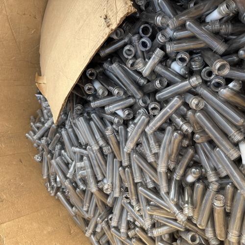 PET | PET Clear and Green Preforms