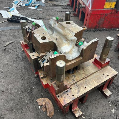 Scrap Metal | Steel Press Dies Scrap 200 Tons from Canada and USA Ready to Ship Worldwide