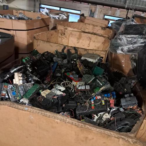 Electronic Scrap | 