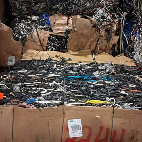 Electronic Scrap | Computer Wire Scrap 40 MT Ready for Shipment – Export from USA to Asia Pacific