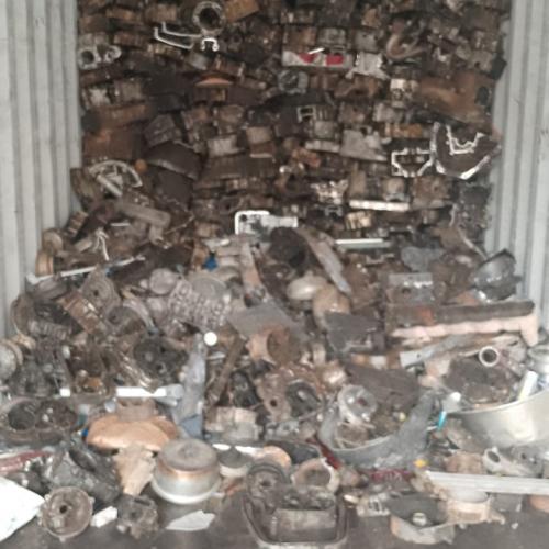 Aluminium | Exporting 100 MT Aluminum Tense Scrap from Cotonou Port to Worldwide Markets