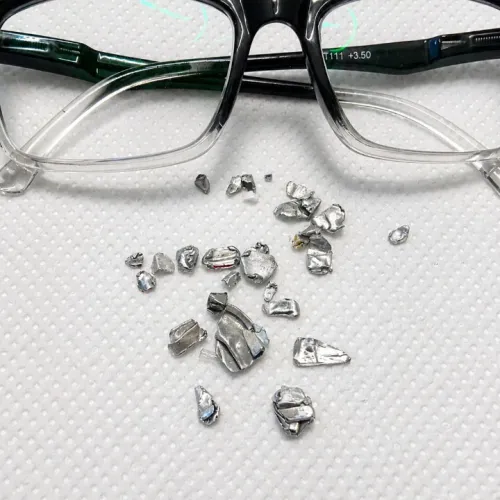 PET | Crystal Clear PET Flakes