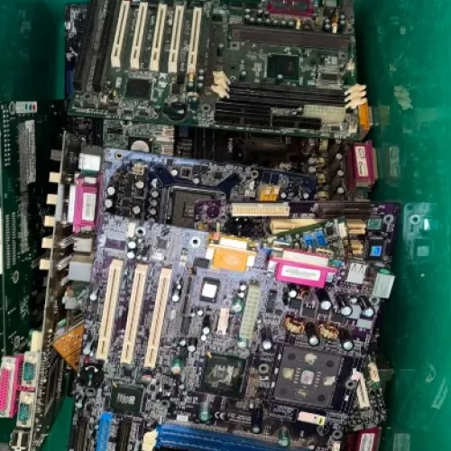 Electronic Scrap | 