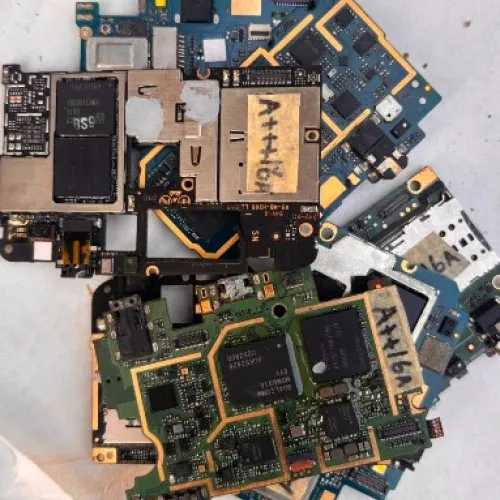 Electronic Scrap | 
