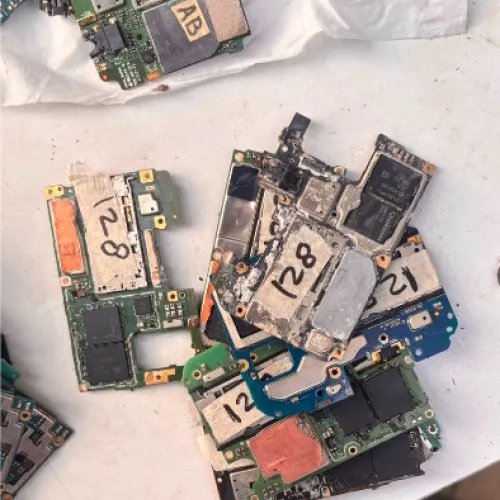 Electronic Scrap | 